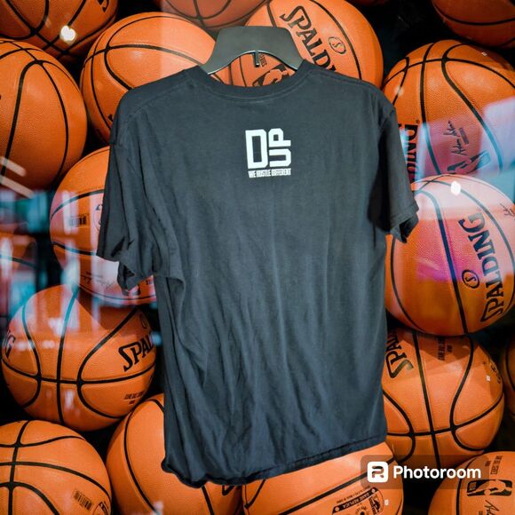 Detroit Pistons Restore Size L - Picture 2 of 2